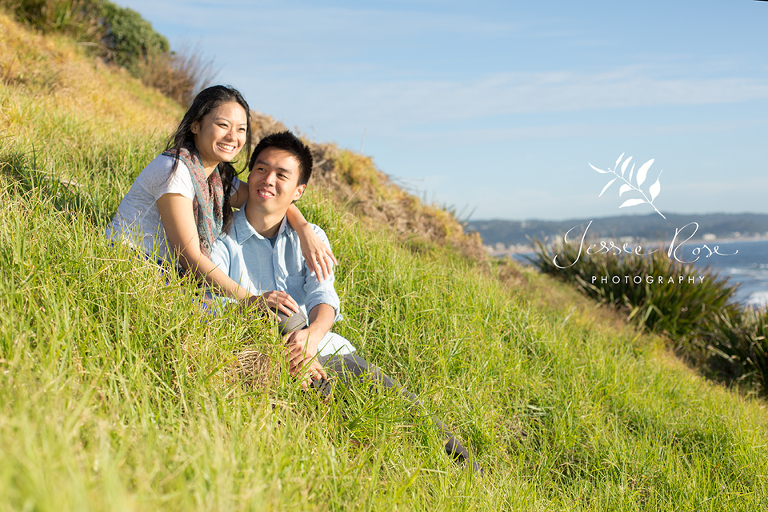 beautiful_clifftop_engagement_session_sydney