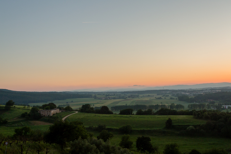 tuscan country sunset italy